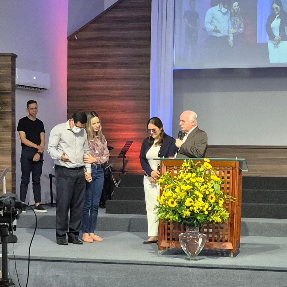ELEIÇÃO DO PASTOR CARLOS LINS
